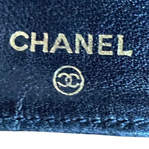 Chanel Black Caviar Long Wallet with kiss lock. - Picture 7 of 16